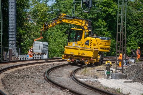 Verkehrsminister fordert bessere Infos zu Bahnbaustellen. (Archivbild) Foto: Christoph Schmidt/dpa