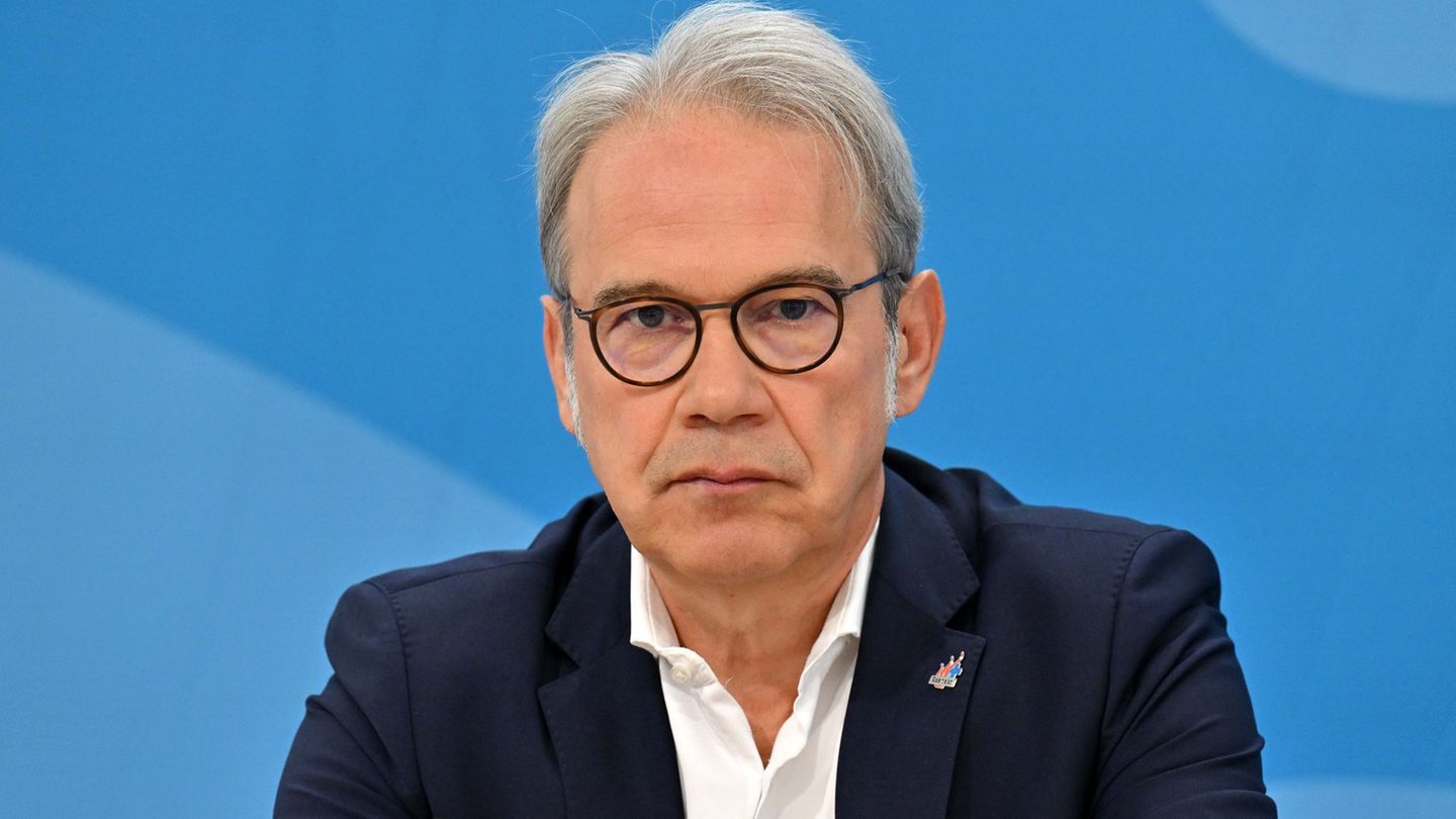 Weniger Zuwanderung und ein Geburtendefizit setzen Thüringen zu. Der zuständige Minister Georg Maier (SPD) warnt vor einfachen L