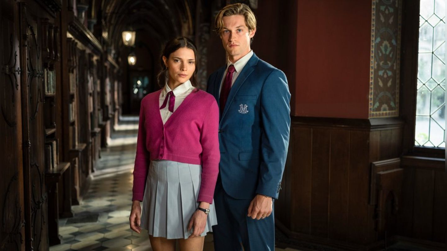 "Maxton Hall - Die Welt zwischen uns": Die Dreharbeiten zu Staffel drei sind inzwischen beendet.