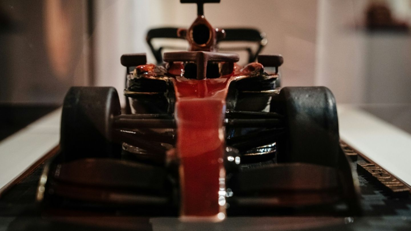 Rennwagen aus Schokolade