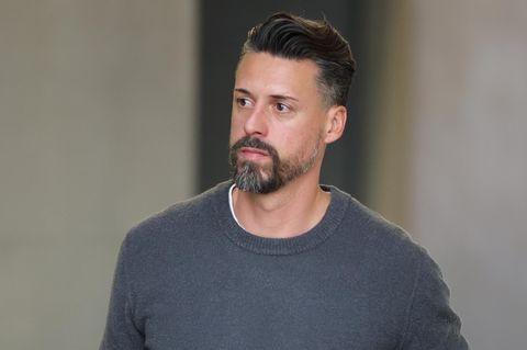 Sandro Wagner muss beim FC Augsburg schon wieder seinen Hut nehmen