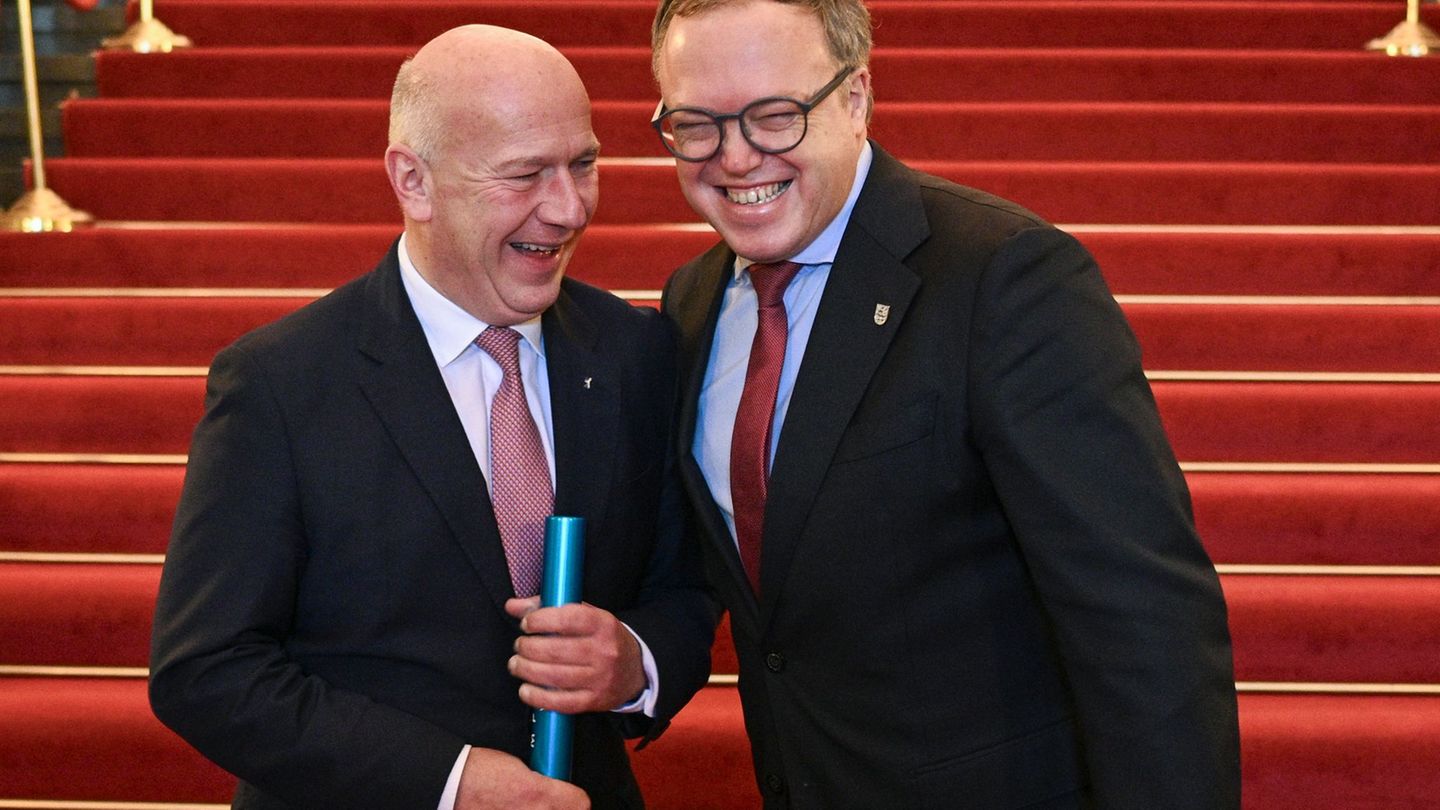 Berlins Regierender Bürgermeister Kai Wegner übernimmt den Vorsitz der MPK-Ost vom thüringischen Kollegen Mario Voigt. Foto: Jen