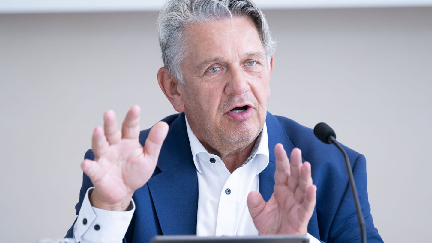 Nostitz kritisiert die jüngsten Äußerungen von Bundesarbeitsministerin Bärbel Bas scharf (Archivbild) Foto: Sebastian Kahnert/dp