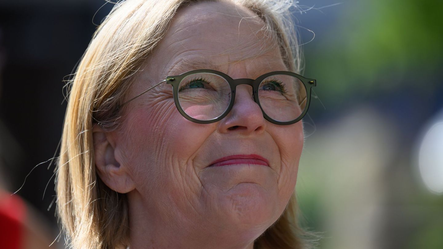 Die Auszeichnung sei ein starkes Bekenntnis zu lebendigen Städten, sagte Infrastrukturministerin Regina Kraushaar (CDU). (Archiv