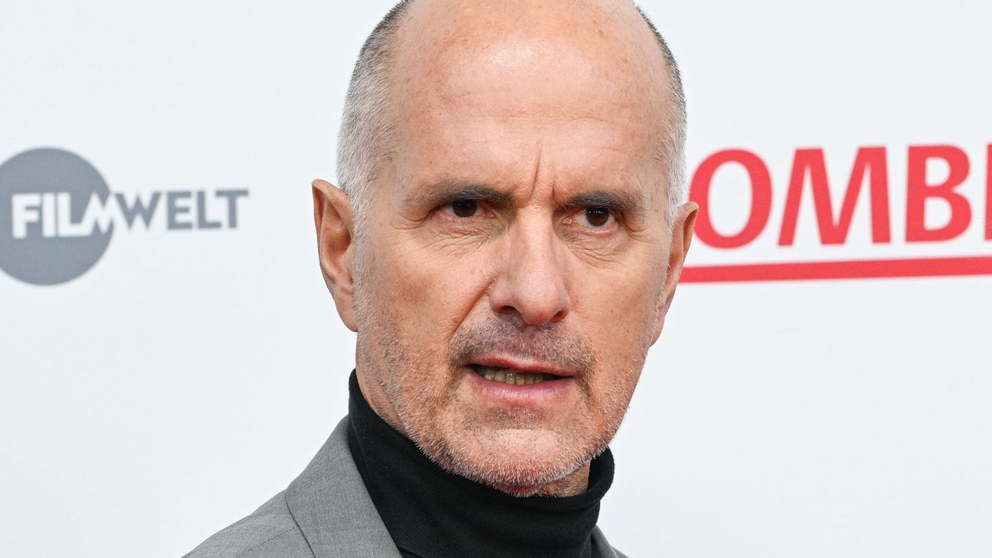 Leute-Herbst-ber-Gottschalk-Er-ist-halt-ein-altes-Zirkuspferd-