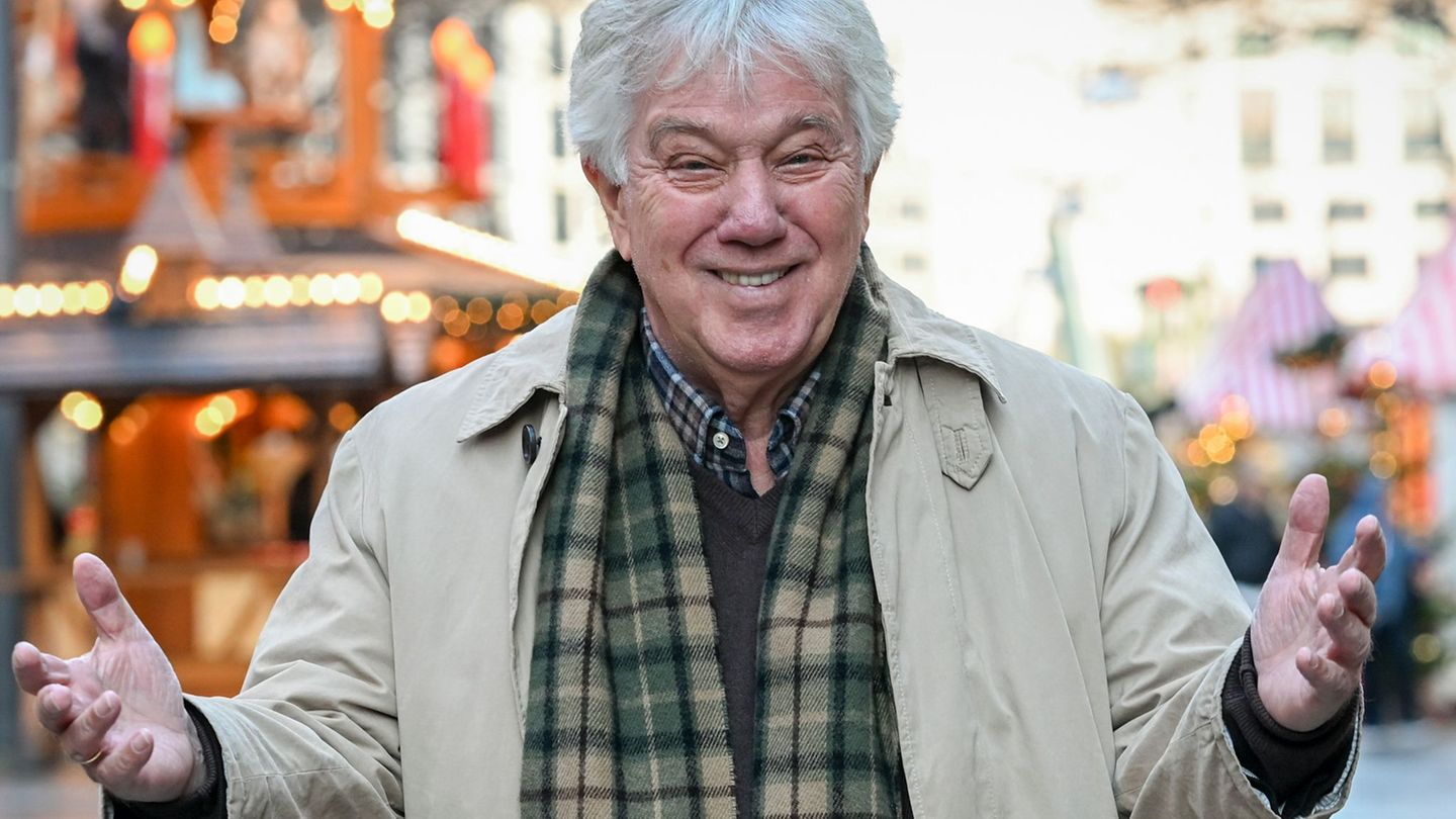 Ob jung oder alt - mit den Liedern von Rolf Zuckowski kann die Achtsamkeit auf der Straße geschärft werden. (Archivbild) Foto: J