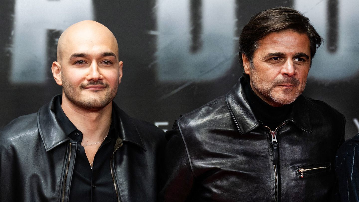 Werden am Donnerstag für ihre Netflix-Doku über den Rapper Haftbefehl geehrt: Sinan Sevinç und Juan Moreno. (Archivbild) Foto: C