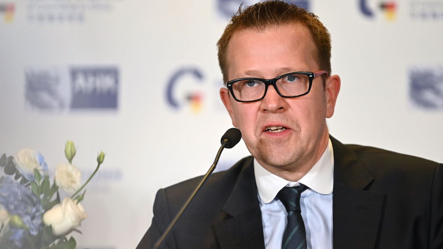 Die AHK in China sieht zunehmend Kooperationsbereitschaft deutscher Firmen mit Chinesen. Foto: Johannes Neudecker/dpa