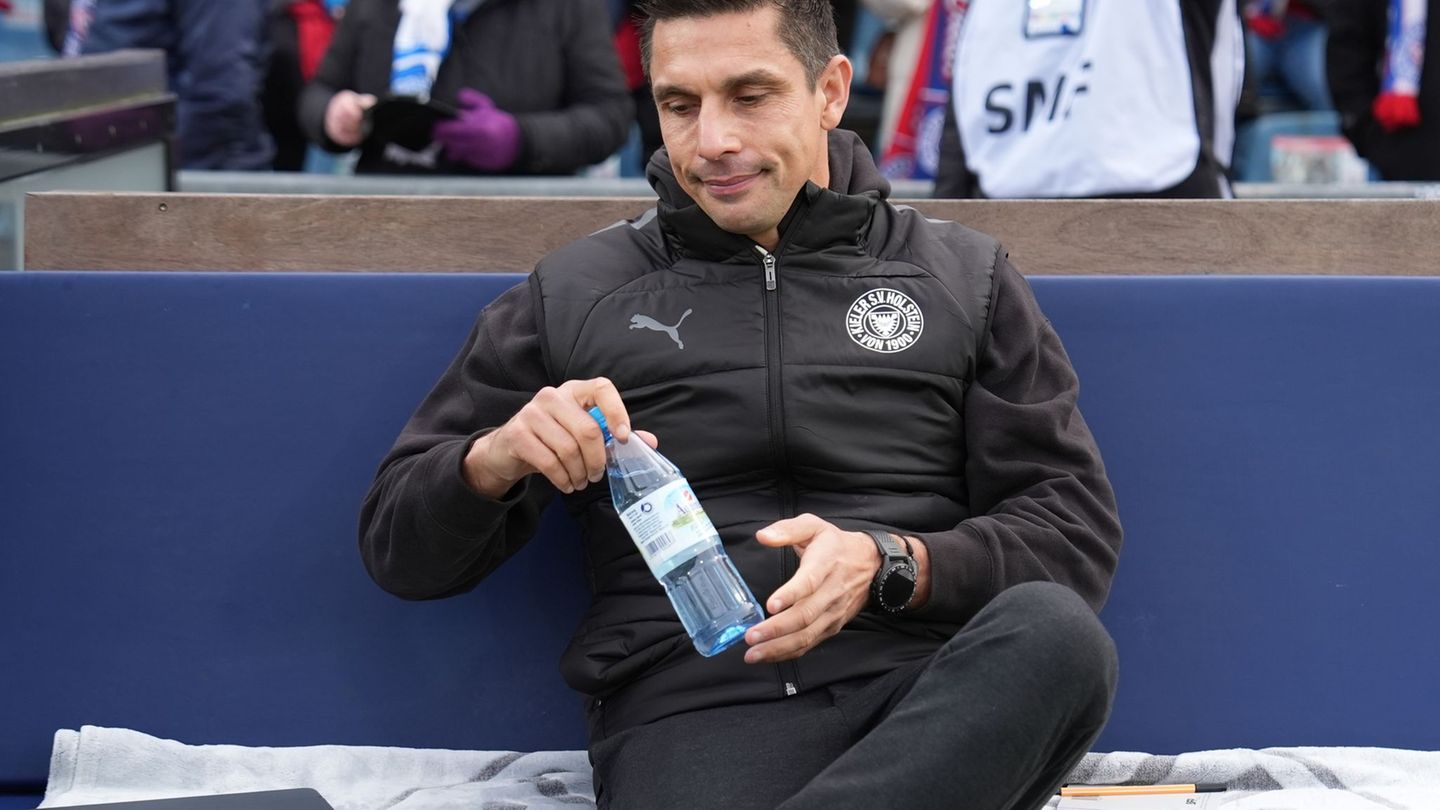 Marcel Rapp steht erstmals in seiner Kieler Zeit in der Kritik. (Archivfoto) Foto: Marcus Brandt/dpa