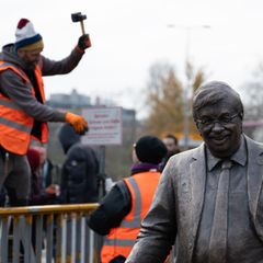 Statue des ermordeten CDU-Politikers Walter Lübcke