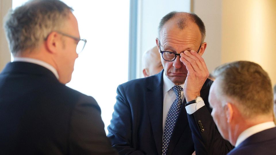 Umfrage: Unzufriedenheit mit Merz auf Rekordtief