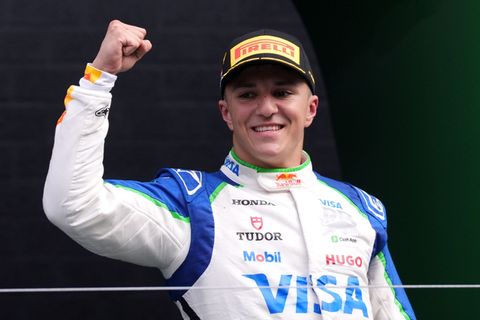 Isack Hadjar wird der neue Teamkollege von Max Verstappen. (Archivbild) Foto: Bradley Collyer/PA Wire/dpa