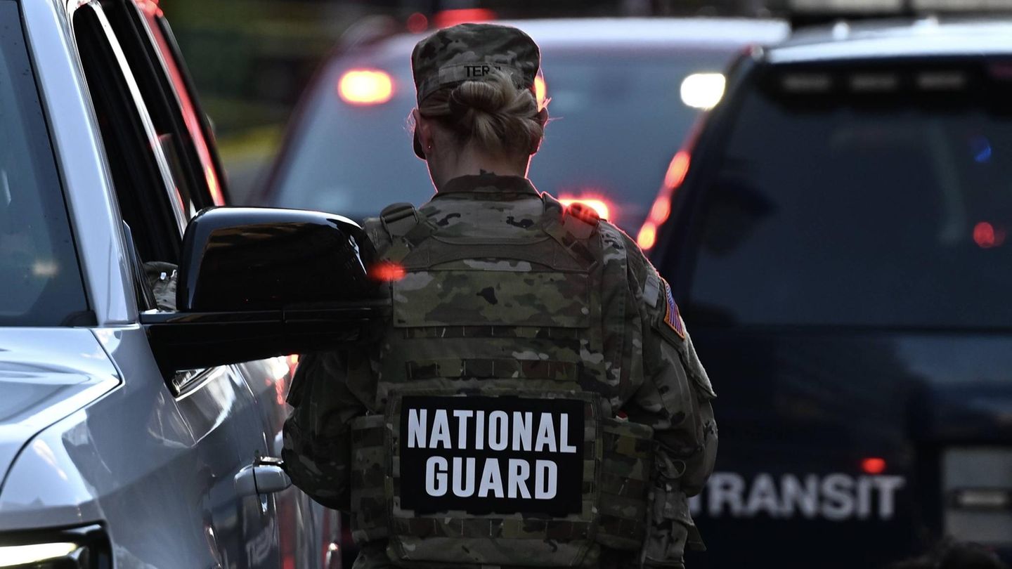 Ein Mitglied der Nationalgarde in den USA