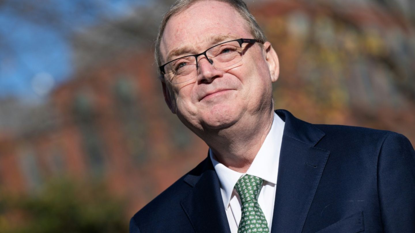 Kevin Hassett