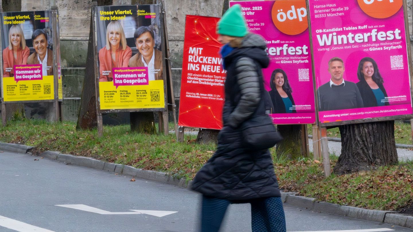 Vielerorts sind die Straßen schon mit Wahlplakaten gesäumt - auch wenn die Kommunalwahl erst am 8. März 2026 stattfindet. Foto: