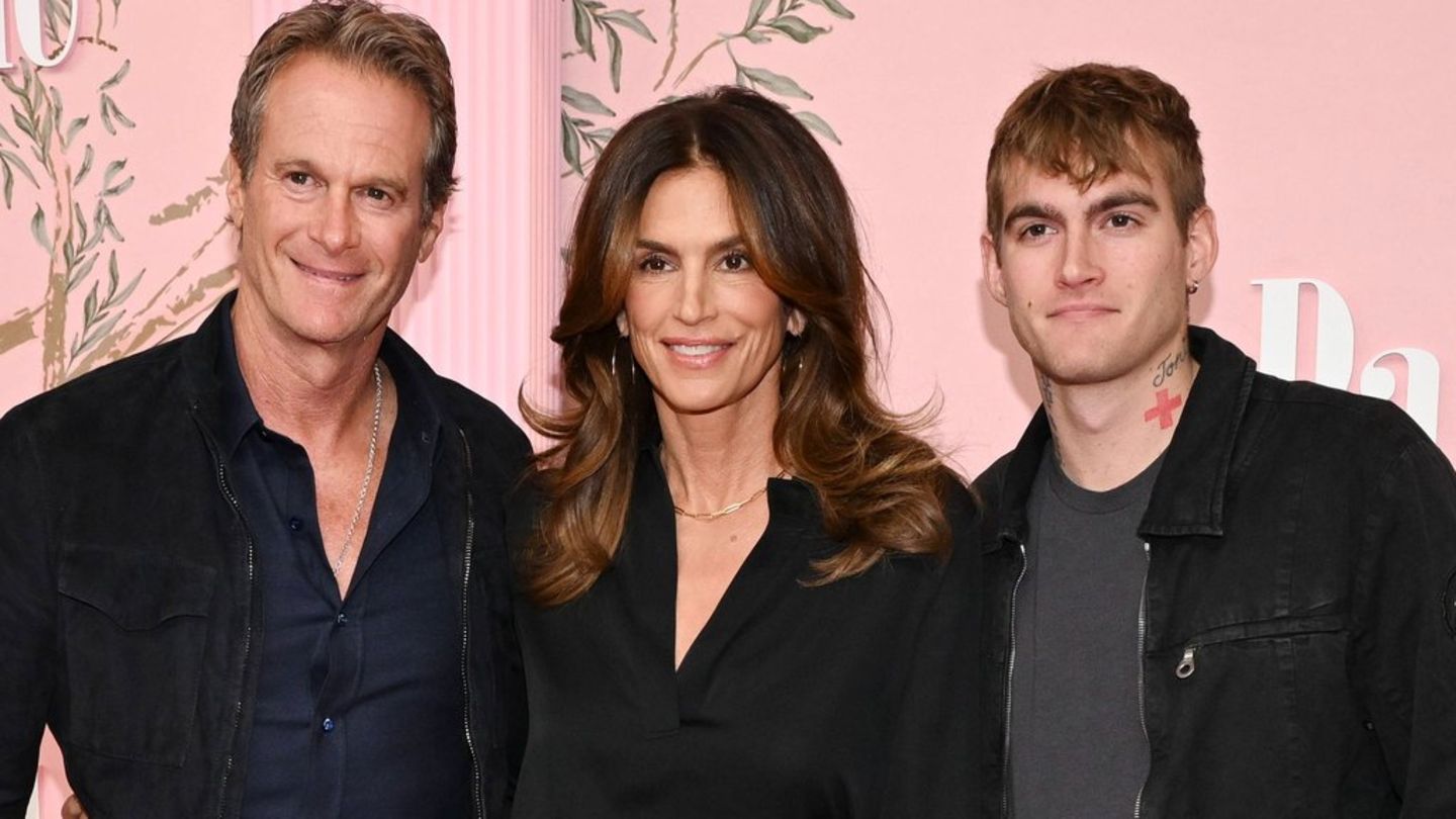 Presley Gerber (r.), der Sohn von Cindy Crawford und Rande Gerber, macht seine psychischen Probleme öffentlich.