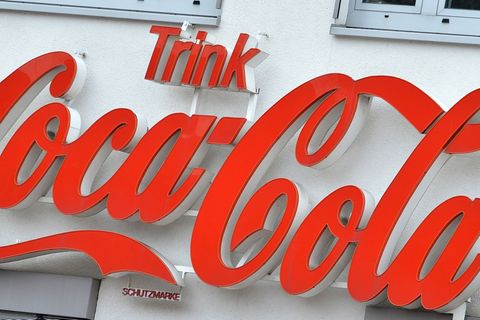 Coca-Cola beschäftigt in Deutschland mehr als 6000 Menschen. (Archivbild) Foto: picture alliance / dpa