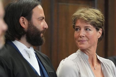 Ingo Bott und seine Mandantin Christina Block verstehen sich gut