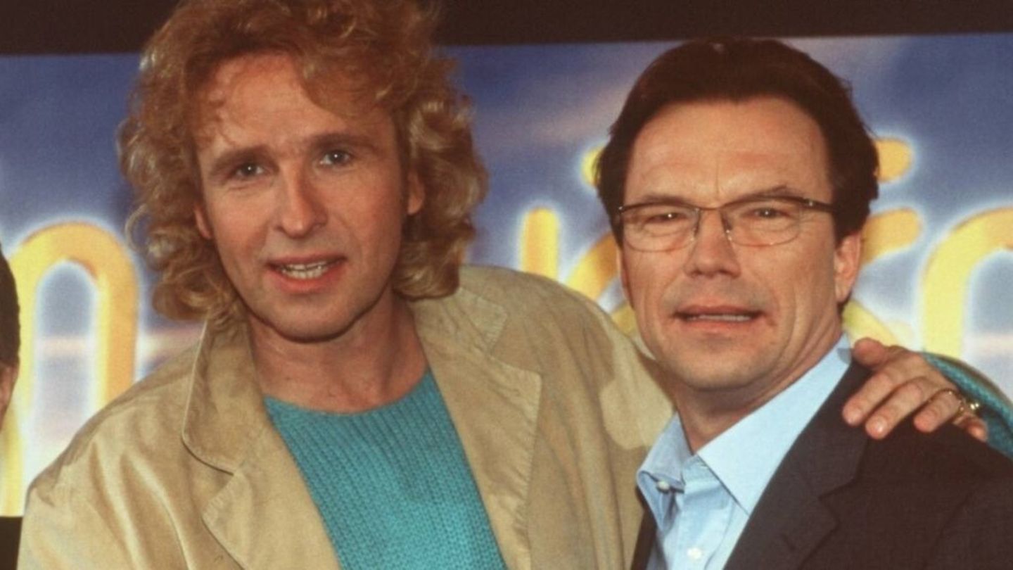 Lange Verbundenheit: Thomas Gottschalk und Wolfgang Lippert (r.) bei 20 Jahre "Wetten, dass..?" im Jahr 2001.