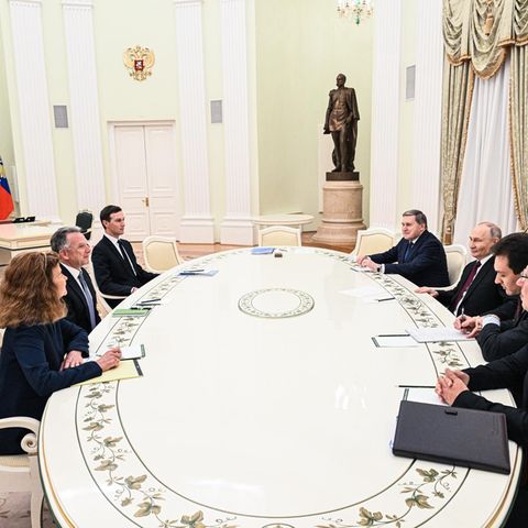 Wladimir Putin, Jared Kushner, Steve Witkoff beraten über einen möglichen Frieden in der Ukraine – ohne die Europäer