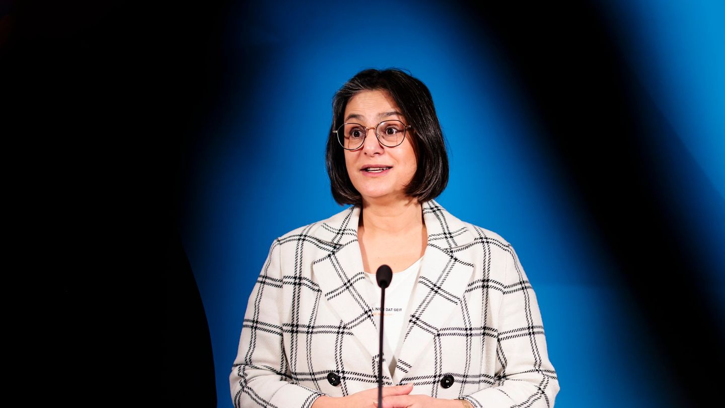 In bestimmten Bereichen müsse "geklotzt" werden, sagt Serpil Midyatli. (Archivbild) Foto: Frank Molter/dpa