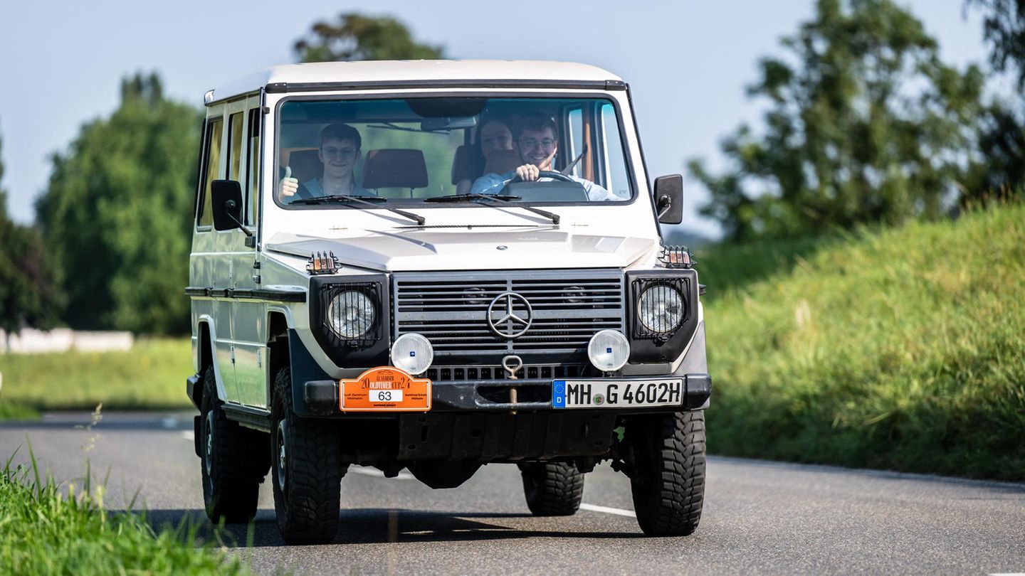 Mercedes 230 GE (W 460)