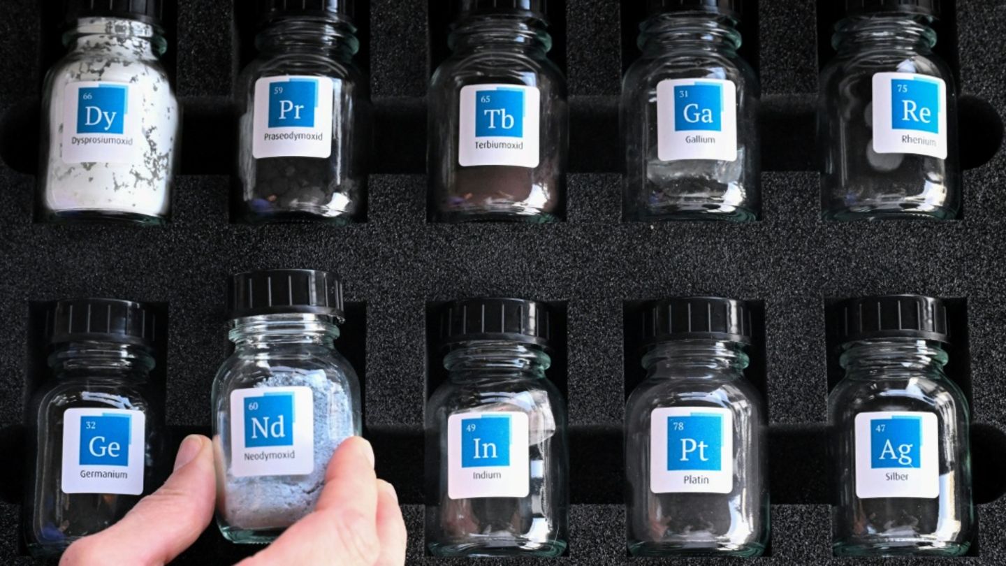 Proben mehrerer Metalle