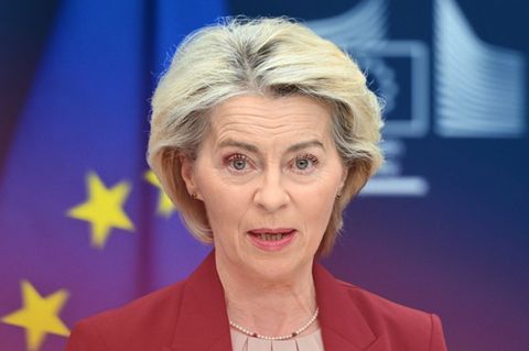 Die EU-Kommission präsentierte ein Konzept, um festgesetztes russisches Vermögen für die Ukraine zu nutzen