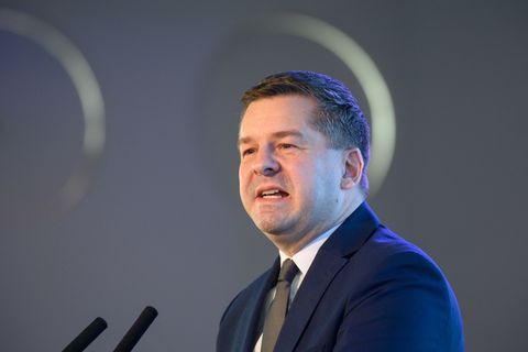 CDU-Spitzenkandidat Sven Schulze (CDU) will KI und Techniküberwachung stärker nutzen, um Anschläge zu verhindern. (Archivbild) F