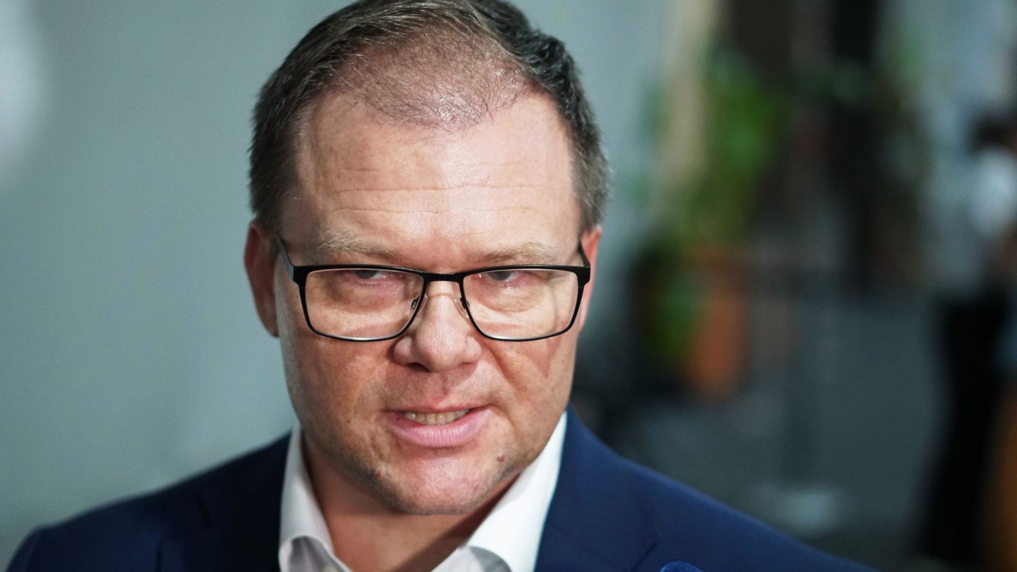 Umweltminister Carsten Schneider hatte mehrfach angekündigt, das Klimaschutzprogramm zum Jahresende präsentieren zu wollen. (Arc