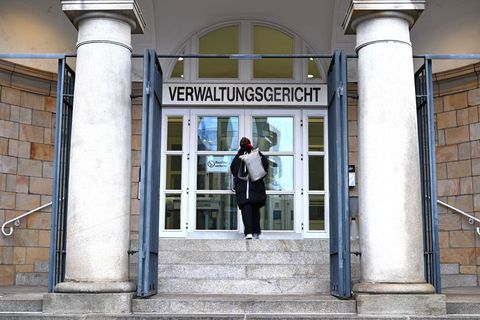 Dürfen Kommunen für Gewerbegrundstücke deutlich höhere Grundsteuerhebesätze berechnen als für Wohngrundstücke? Darüber entscheid