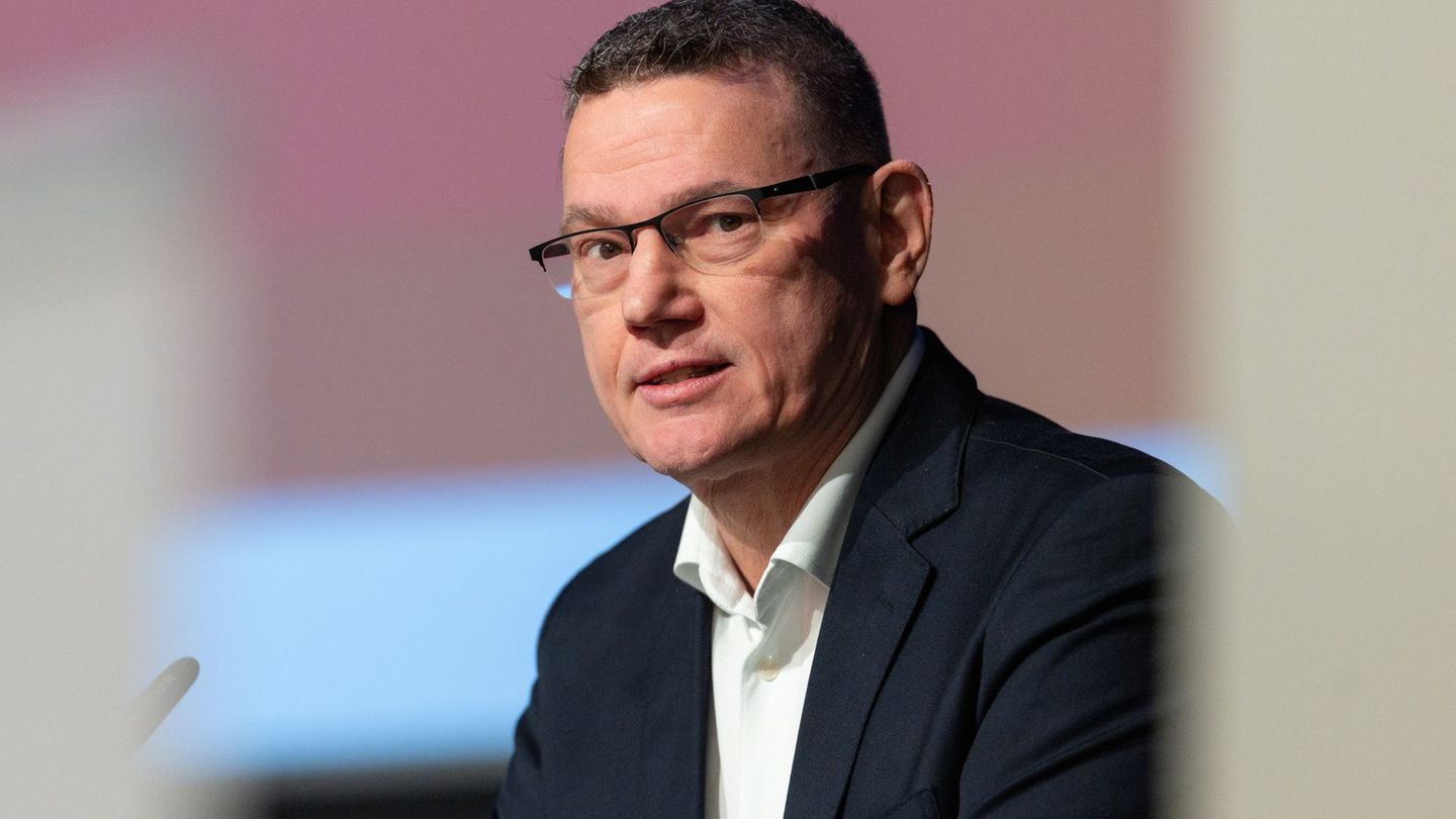 Ein Millionär, den soziale Gerechtigkeit antreibt: Ralph Suikat. Foto: Michael Reichel/dpa