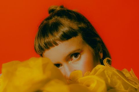 Caroline Wahl bei einem Fotoshooting vom STERN