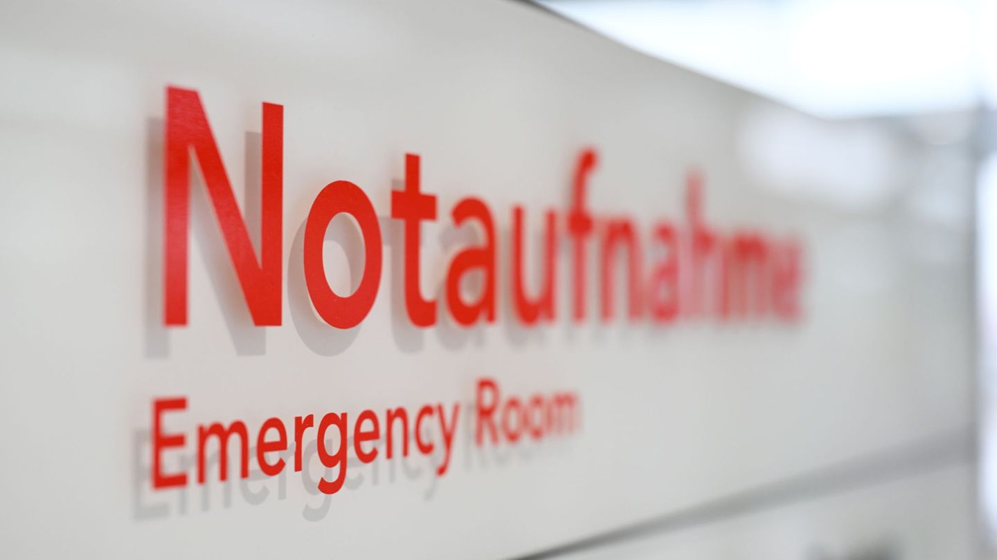Die Zahl der ambulanten Notfallbehandlungen in NRW ist gestiegen. (Archivbild) Foto: Marijan Murat/dpa
