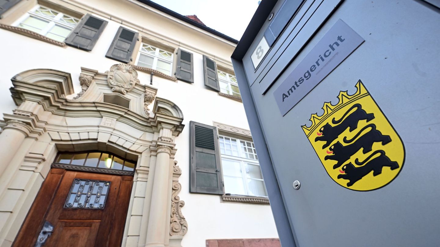 Der Fall am Amtsgericht muss neu starten. (Archivbild) Foto: Uli Deck/dpa