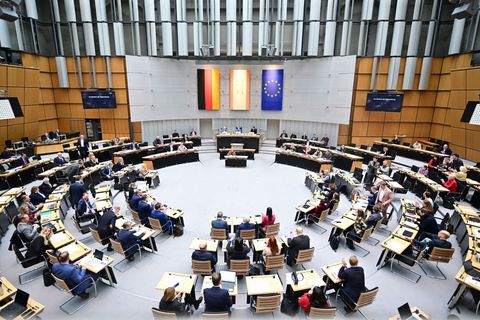 Das Abgeordnetenhaus ist gegen ein Gesetz, das Werbung in Berlin erheblich einschränken würde. Foto: Sebastian Christoph Gollnow