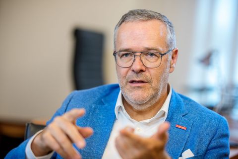 Jörg Dittrich als Präsident des Zentralverbandes des Deutschen Handwerks wiedergewählt. (Archivbild) Foto: Michael Kappeler/dpa