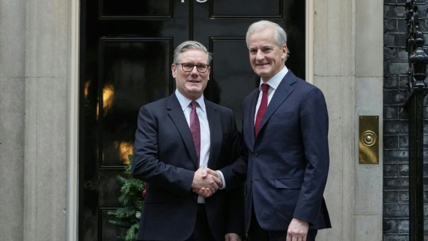 Premier Starmer (l.) und Regierungschef Gahr Störe