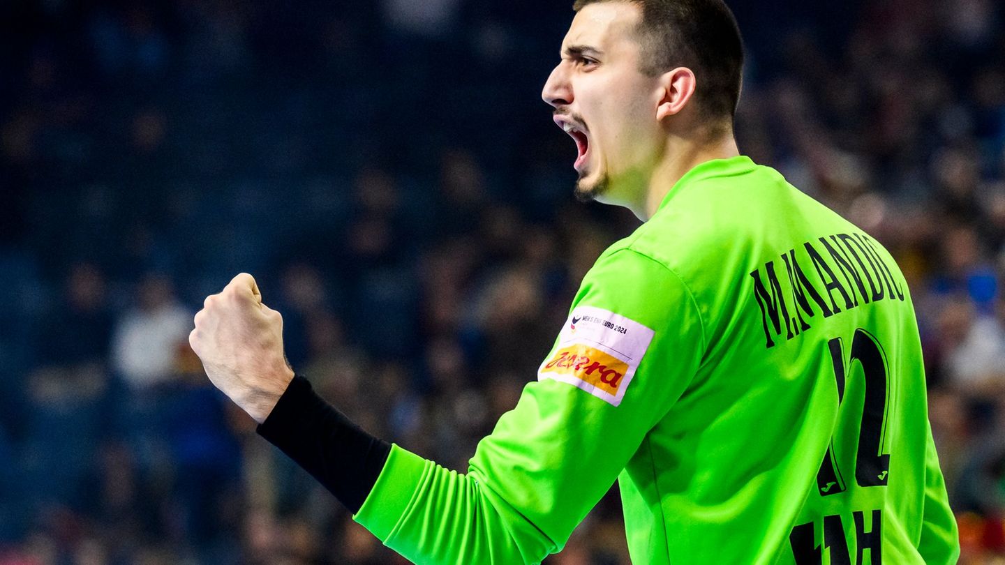 Matej Mandic war mit 11 Paraden starker Rückhalt im SCM-Tor Foto: Tom Weller/dpa