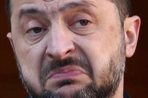 Der ukrainische Präsident Wolodymyr Selenskyj will schnell eine Nachfolge für seinen gechassten Bürochef Andrij Jermak finden. (