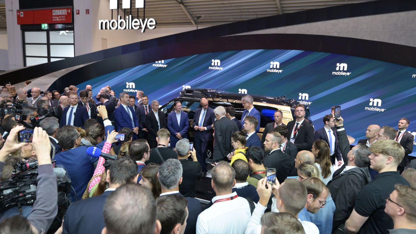 Die Automesse IAA war mit einer halben Million Besuchern eines der Großereignisse des Sommers in München. (Archiv) Foto: Peter K