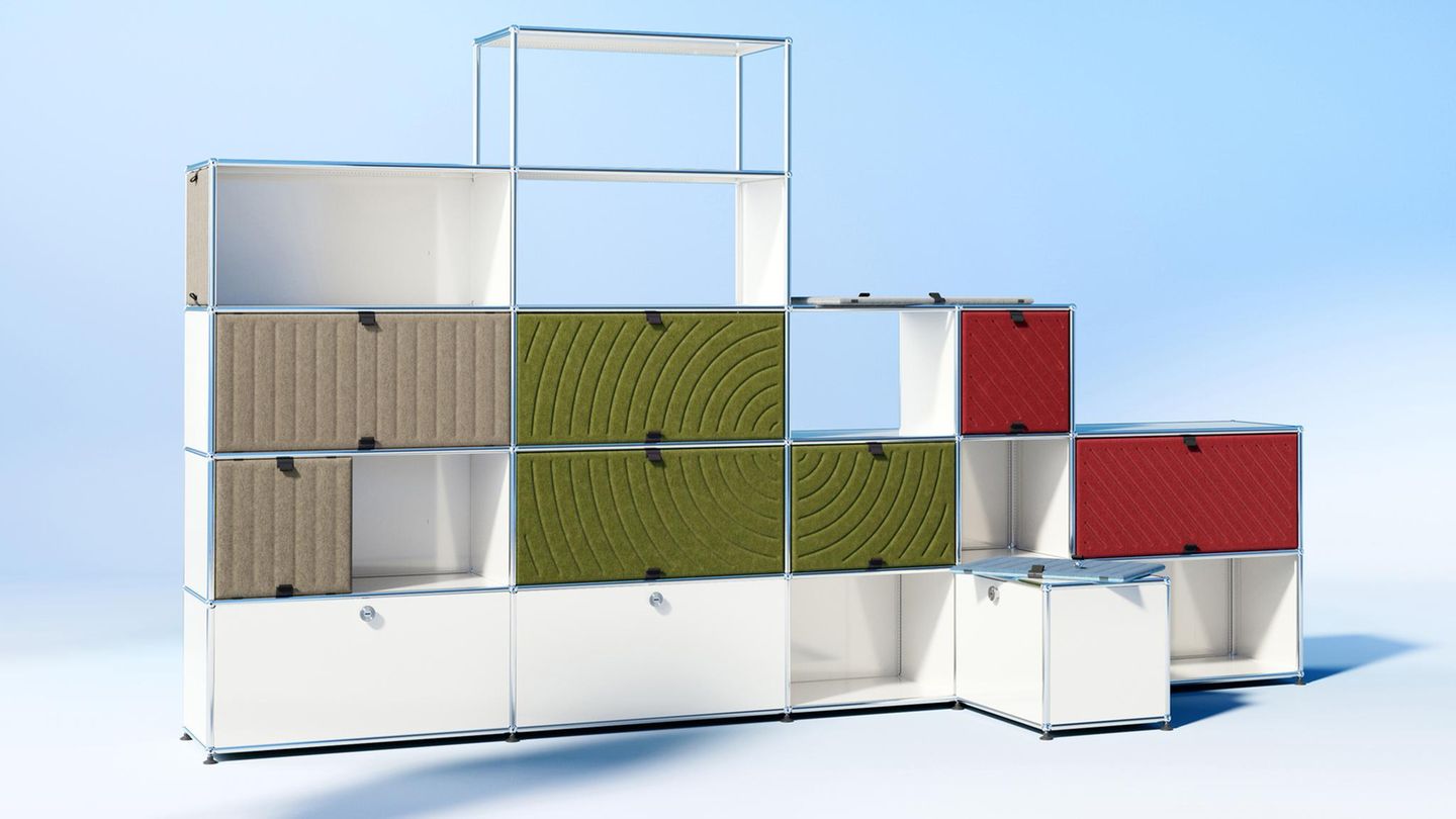 Ums Urheberrecht geht es bei den modularen Möbeln des Schweizer Herstellers USM Haller, die es bis ins "Museum of Modern Art" in New York geschafft haben. Weil der Nürnberger Onlinehändler Konektra das Regalsystem kopierte, zog USM vor Gericht. Der EuGH urteilte Anfang Dezember, dass auch Möbel grundsätzlich als Werke der angewandten Kunst urheberrechtlich geschützt sein können. Ob das konkret auch auf die Haller-Regale zutrifft, muss nun der BGH klären