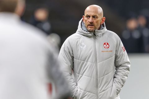 Unter Druck: Kaiserslauterns Trainer Torsten Lieberknecht. Foto: Andreas Gora/dpa