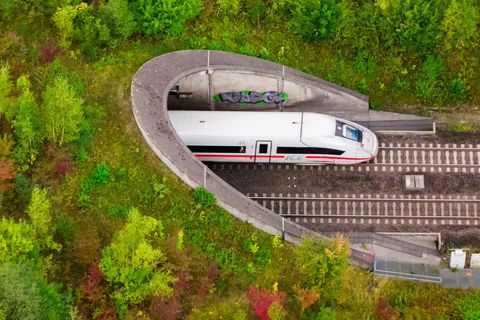 Die Bahn hat die Pläne für den Ausbau der Strecke Hannover-Bielefeld konkretisiert. Sie will weniger neue Tunnel bauen und damit