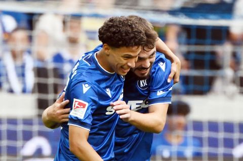 Louey Ben Farhat (l) und Lilian Egloff (r) werden beim Karlsruher SC vermisst. (Archivbild) Foto: Uli Deck/dpa