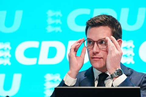 Hagel betrachtet sich als Patriot. Foto: Bernd Weißbrod/dpa