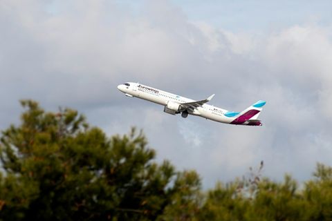 Eurowings-Maschine hebt in Palma de Mallorca ab