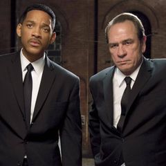 Will Smith und Tommy Lee Jones (r.) in der "Men in Black"-Reihe.