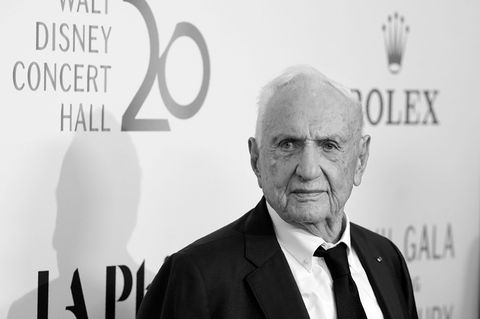 Frank Gehry verstand sich als Künstler. (Archivbild) Foto: Chris Pizzello/Invision/AP/dpa