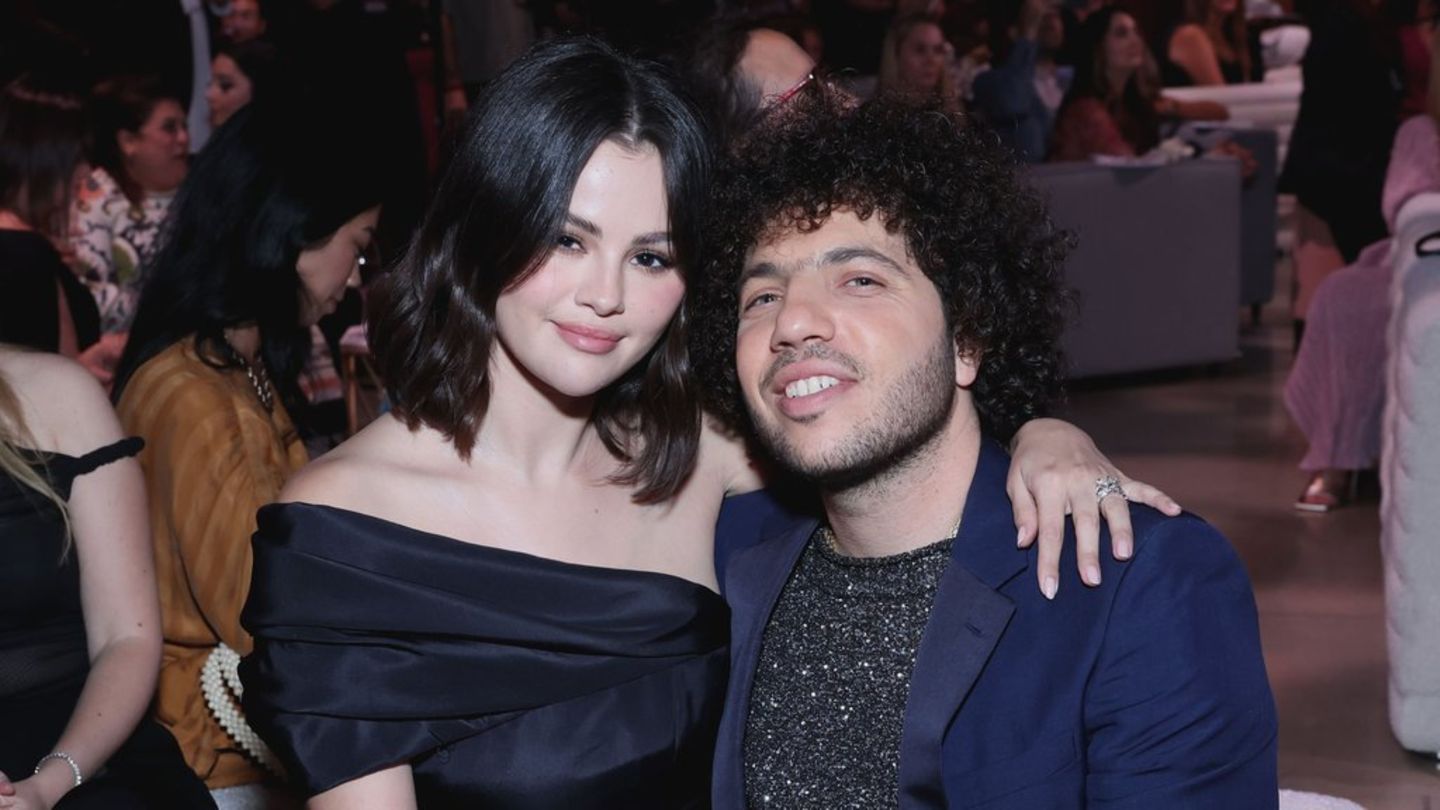 Selena Gomez und Benny Blanco verbringen 2025 ihr erstes Weihnachtsfest als Ehepaar.